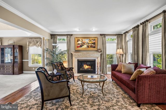 700 BRANDYWINE DR, Moorestown, NJ 08057