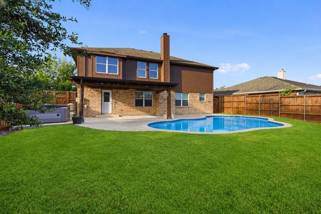608 Love Lane, Royse City, TX 75189
