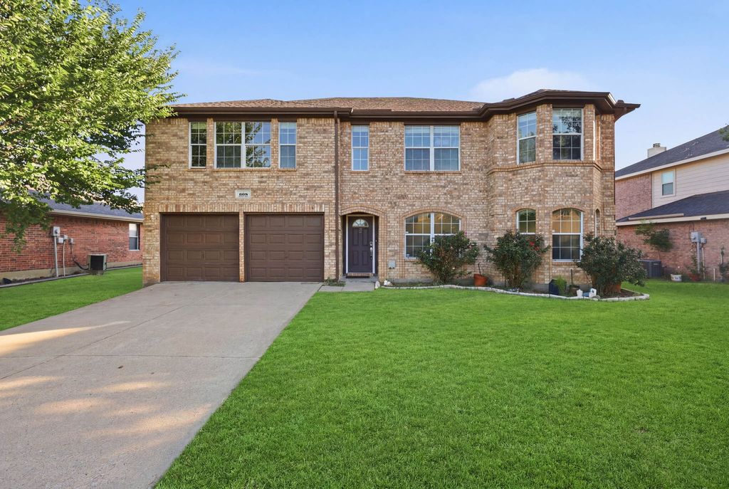 608 Love Lane, Royse City, TX 75189