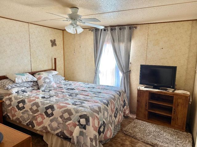 41 Horseshoe Loop, Edgewood, NM 87015