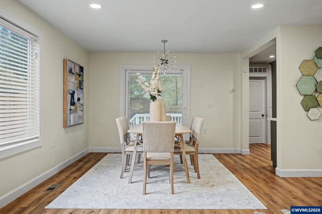 2279 Church St NE, Salem, OR 97301