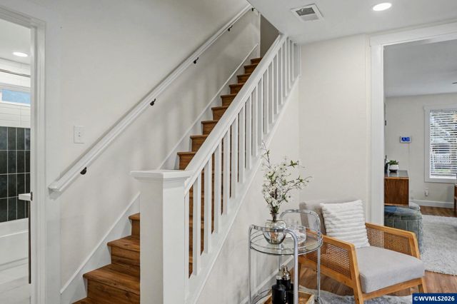 2279 Church St NE, Salem, OR 97301