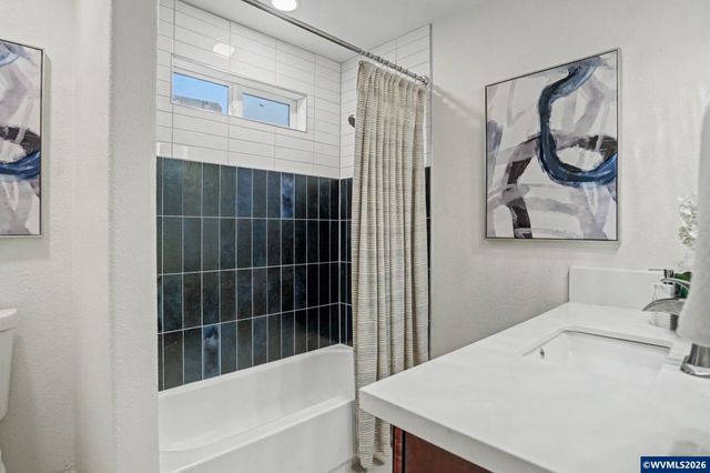 2279 Church St NE, Salem, OR 97301