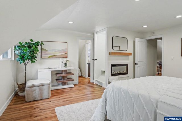 2279 Church St NE, Salem, OR 97301