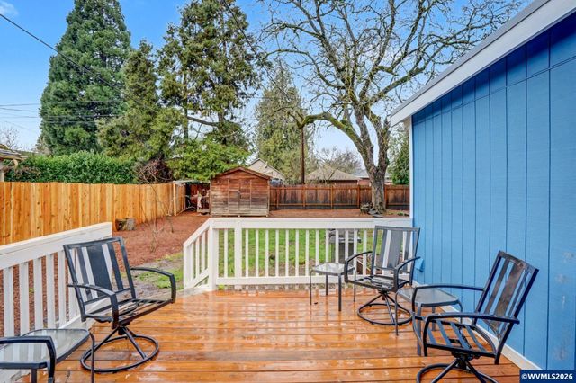 2279 Church St NE, Salem, OR 97301