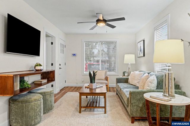 2279 Church St NE, Salem, OR 97301