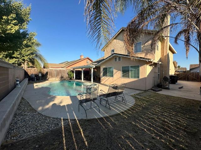 2613 Medinah Court, Modesto, CA 95355