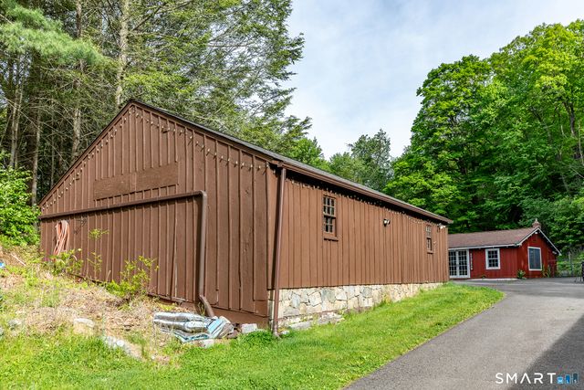 94 Judds Bridge Road, Roxbury, CT 06783