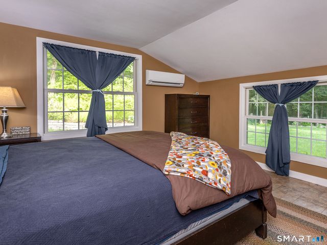 94 Judds Bridge Road, Roxbury, CT 06783