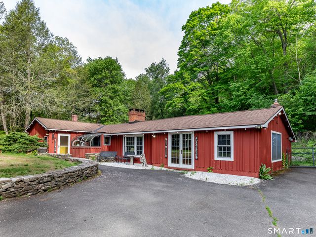 94 Judds Bridge Road, Roxbury, CT 06783