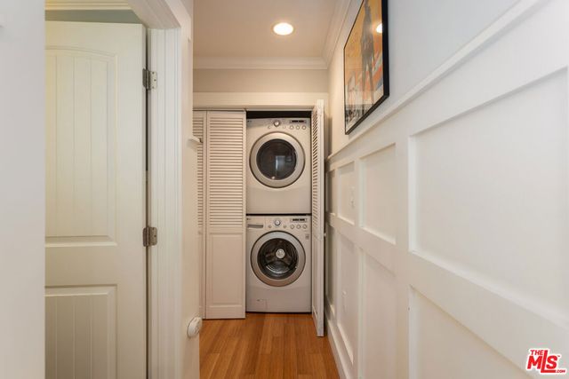 17407 Cohasset Street, Los Angeles, CA 91406