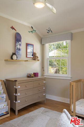 17407 Cohasset Street, Los Angeles, CA 91406
