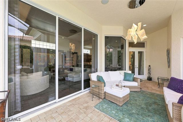 9154 Torrefino CT, Naples, FL 34109