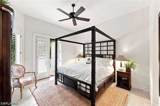 9154 Torrefino CT, Naples, FL 34109
