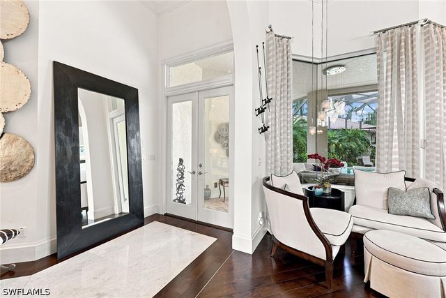 9154 Torrefino CT, Naples, FL 34109