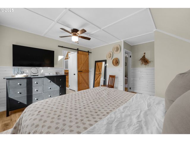 90635 SPRING Rd, Astoria, OR 97103