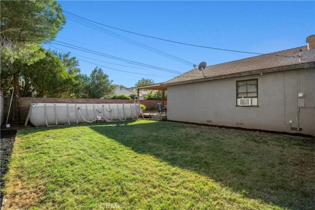 916 W Avenue J8, Lancaster, CA 93534