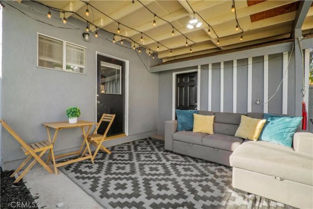 916 W Avenue J8, Lancaster, CA 93534