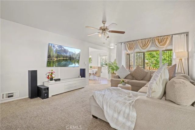 916 W Avenue J8, Lancaster, CA 93534