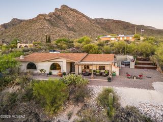 630 E Windward Circle, Oro Valley, AZ 85704