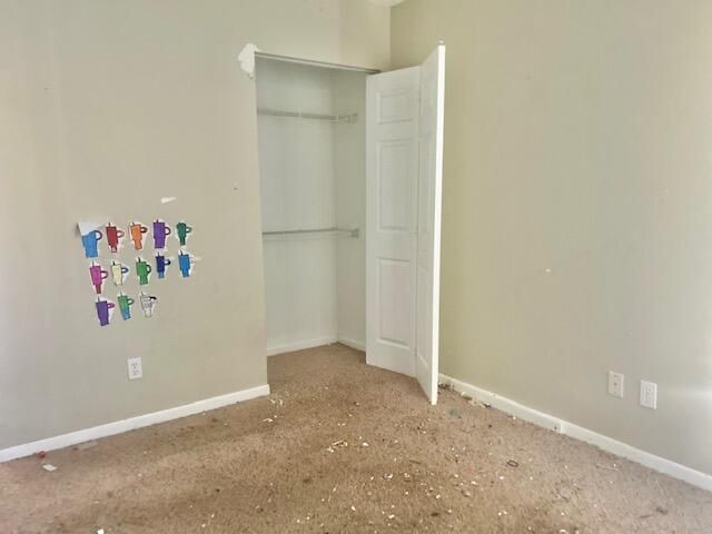 8820 N Lake Park Cir Circle N, Davie, FL 33328