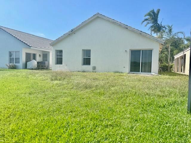 8820 N Lake Park Cir Circle N, Davie, FL 33328