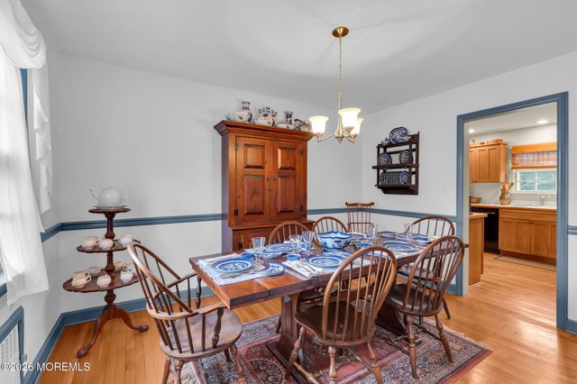 9 Carlile Terrace, Little Silver, NJ 07739