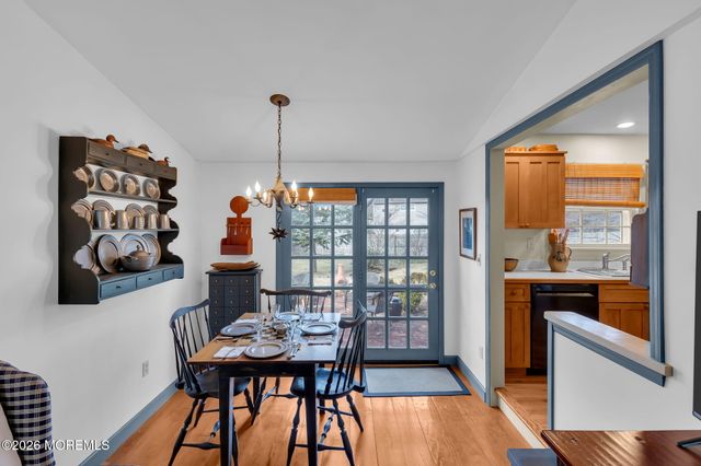 9 Carlile Terrace, Little Silver, NJ 07739