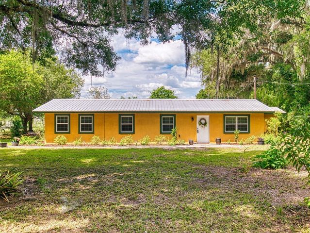 2713 CR 776, Webster, FL 33597