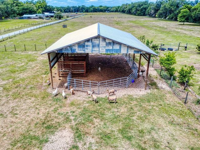 2713 CR 776, Webster, FL 33597