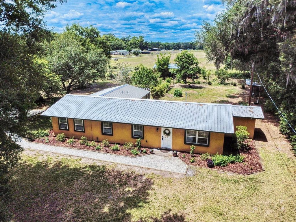 2713 CR 776, Webster, FL 33597