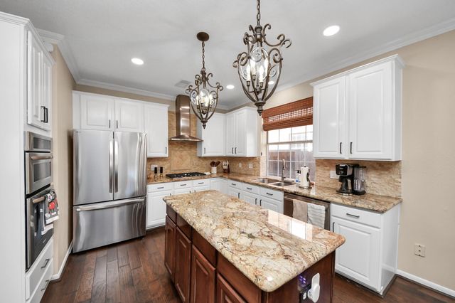 1222 Wood Haven Court, Sugar Land, TX 77479