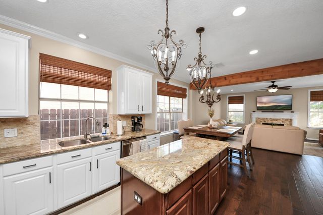 1222 Wood Haven Court, Sugar Land, TX 77479