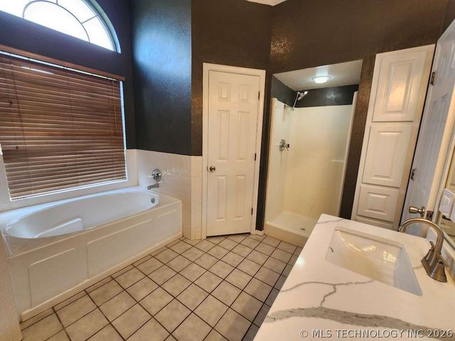 2708 Forrest Circle, Durant, OK 74701