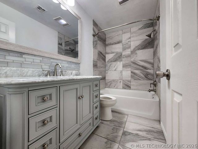 2708 Forrest Circle, Durant, OK 74701