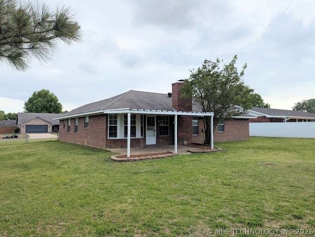 2708 Forrest Circle, Durant, OK 74701