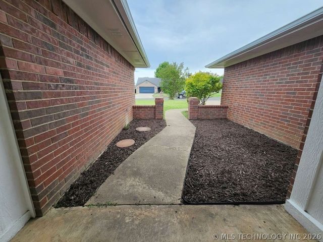 2708 Forrest Circle, Durant, OK 74701