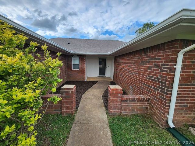 2708 Forrest Circle, Durant, OK 74701