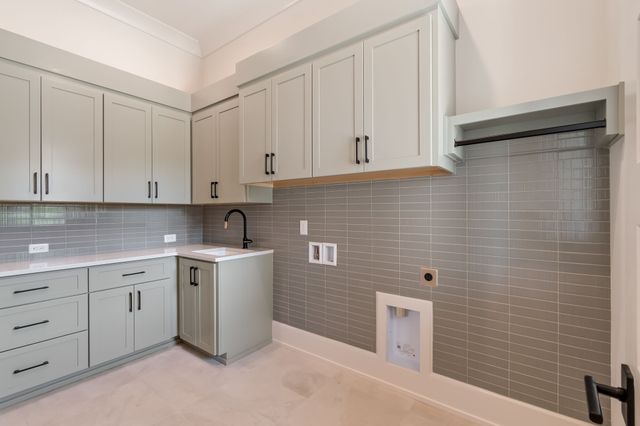 1704 Southwick Dr, Brentwood, TN 37027