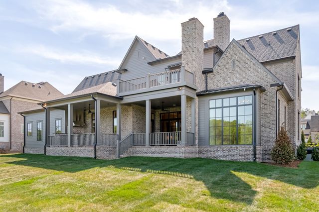 1704 Southwick Dr, Brentwood, TN 37027