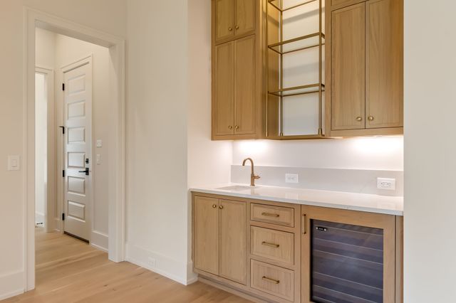 1704 Southwick Dr, Brentwood, TN 37027
