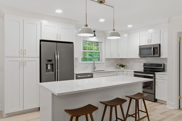 208 Norway Ter, Nashville, TN 37211