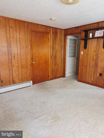314 VICTORIA ST, Glassboro, NJ 08028