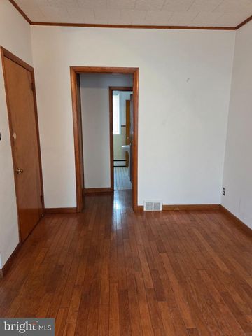 314 VICTORIA ST, Glassboro, NJ 08028