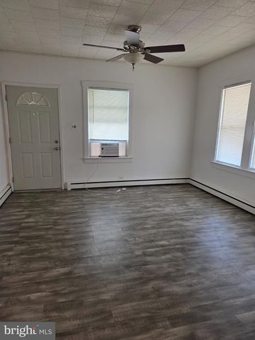 314 VICTORIA ST, Glassboro, NJ 08028