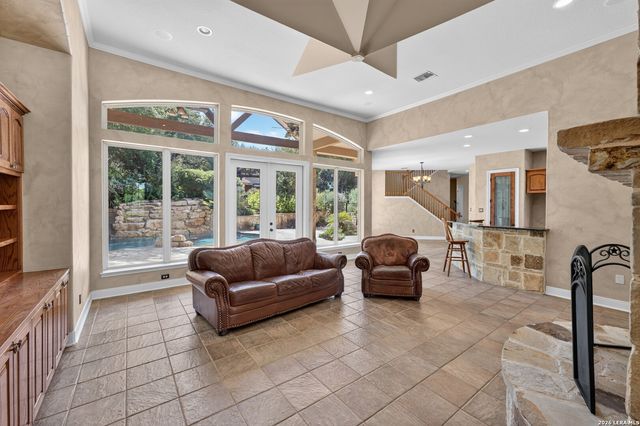302 Cotton Cloud, San Antonio, TX 78260