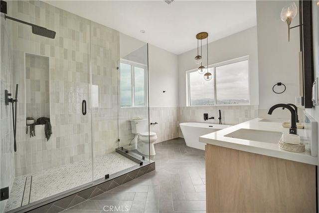 12519 Haleh Ln, Sylmar, CA 91342