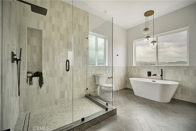 12519 Haleh Ln, Sylmar, CA 91342