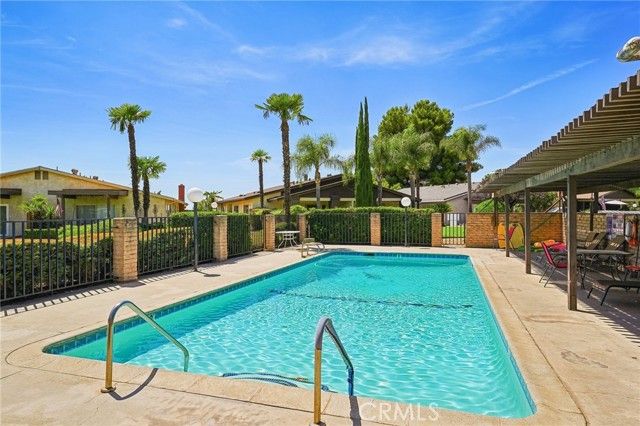 199 Summit View Drive B, Calimesa, CA 92320