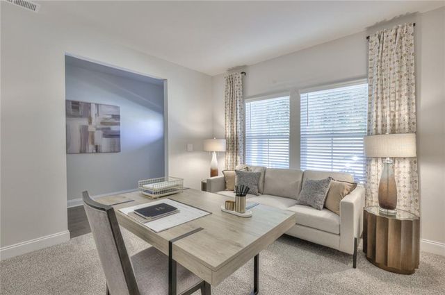 918 Brookshade Trail, Lawrenceville, GA 30045